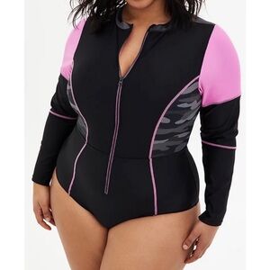 NWT Torrid Black Gray Camo Rashguard Zip One Piece Swimsuit 3X